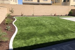 Artificial-turf-fescue-suprememow-curb-and-mulch